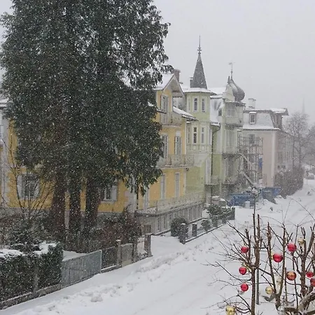 Appartement Rosen - *